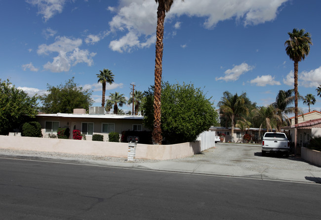 73866 Santa Rosa Way in Palm Desert, CA - Building Photo - Building Photo