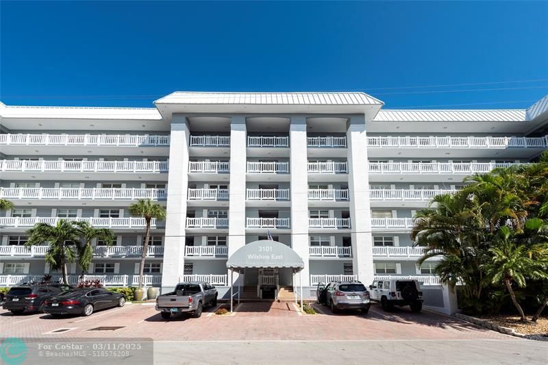 3101 NE 47th Ct in Fort Lauderdale, FL - Foto de edificio