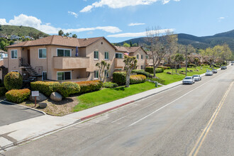 Mesa View Apartments in Santee, CA - Building Photo - Building Photo