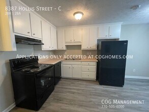 8387 Hollis St in Douglasville, GA - Building Photo - Building Photo