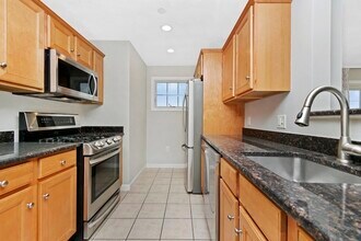 260 Main St in Malden, MA - Building Photo - Building Photo