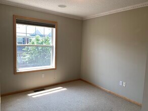1530 Zarthan Avenue South in Minneapolis, MN - Building Photo - Building Photo