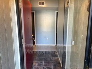 4932 Shelter Cove in Memphis, TN - Building Photo - Building Photo