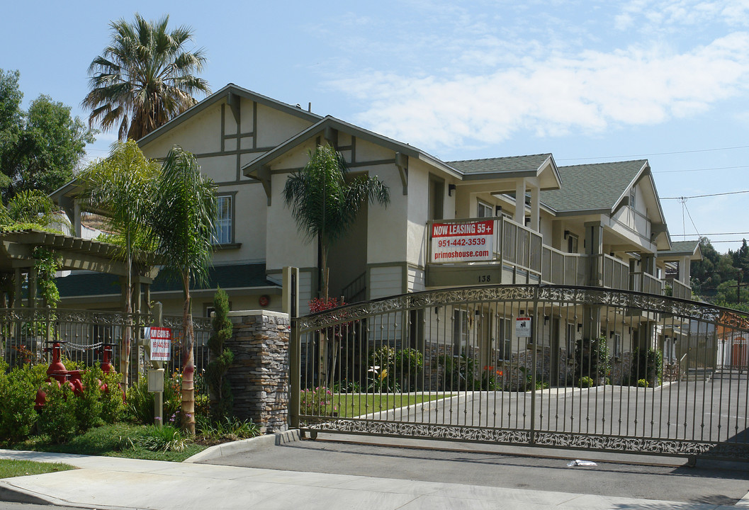 Graham Ave Apartments in Lake Elsinore, CA - Foto de edificio