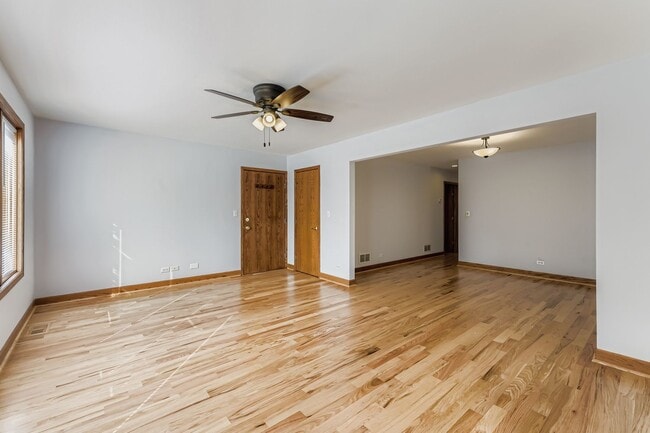 2550 W Winnemac Ave in Chicago, IL - Building Photo - Building Photo