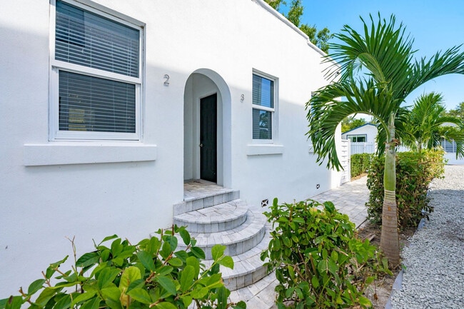 1862 6th St in Sarasota, FL - Building Photo - Building Photo