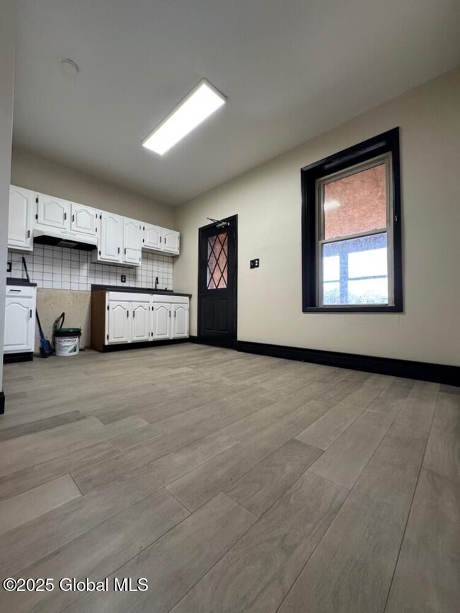 25 Johnston Ave in Cohoes, NY - Building Photo - Building Photo