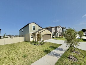 3521 Great Pk Ct in Plant City, FL - Building Photo - Building Photo