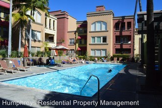 1270 Cleveland Ave-Unit -#114 in San Diego, CA - Foto de edificio - Building Photo