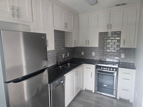 3015 Bryant Irvin Rd N in Fort Worth, TX - Building Photo - Building Photo