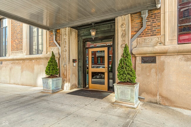 350 N Meridian St in Indianapolis, IN - Building Photo - Building Photo