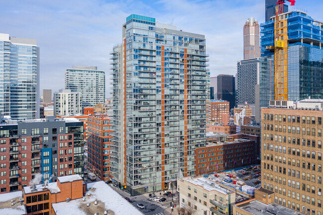 Burnham Pointe in Chicago, IL - Foto de edificio - Building Photo