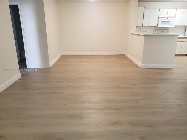 11277 W Atlantic Blvd in Coral Springs, FL - Building Photo - Building Photo