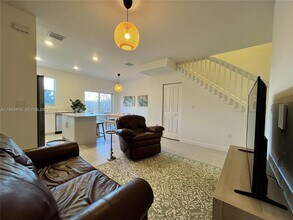 2627 SE 28th Dr in Homestead, FL - Building Photo - Building Photo