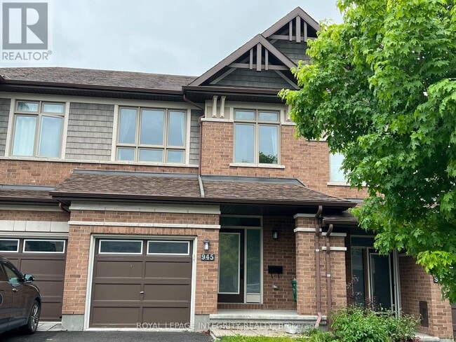 property at 945 Fletcher Cir