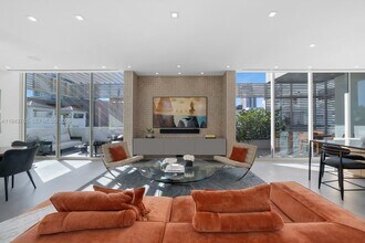 819 2nd St in Miami Beach, FL - Building Photo - Building Photo