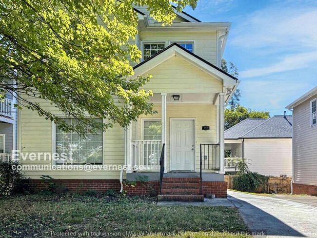 property at 992 Lena St NW