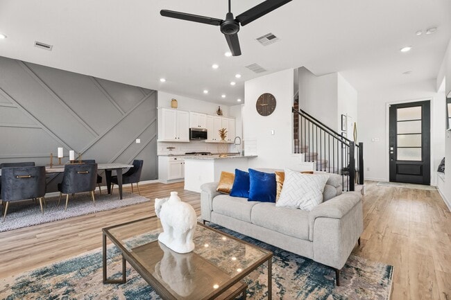 property at 4103 Balboa Dr