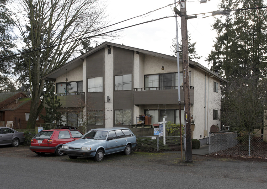 3009 NE 120th St in Seattle, WA - Building Photo