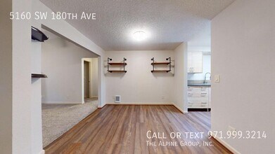 5160 SW 180th Ave in Beaverton, OR - Building Photo - Building Photo