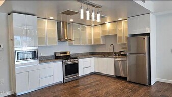 28 N 3rd St in Alhambra, CA - Building Photo