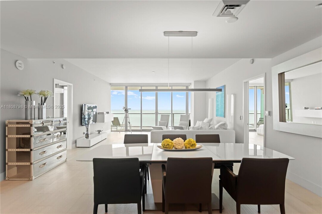 350 Ocean Dr in Key Biscayne, FL - Building Photo