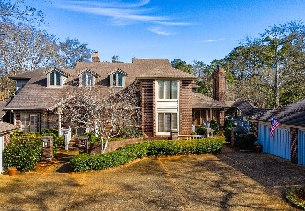 Marina Cove of Greenland Island in Columbus, GA - Foto de edificio