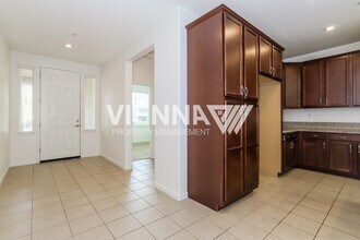 3025 Quincy Ave in Roseville, CA - Building Photo - Building Photo