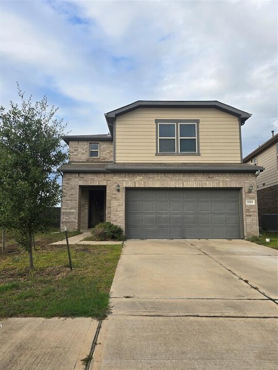 25254 Laird Knoll St in Katy, TX - Foto de edificio