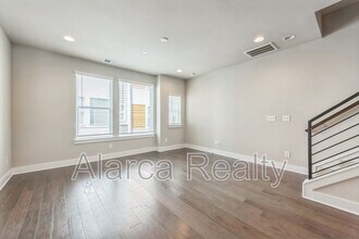 1311 Millpark Ln in Charlotte, NC - Building Photo - Building Photo
