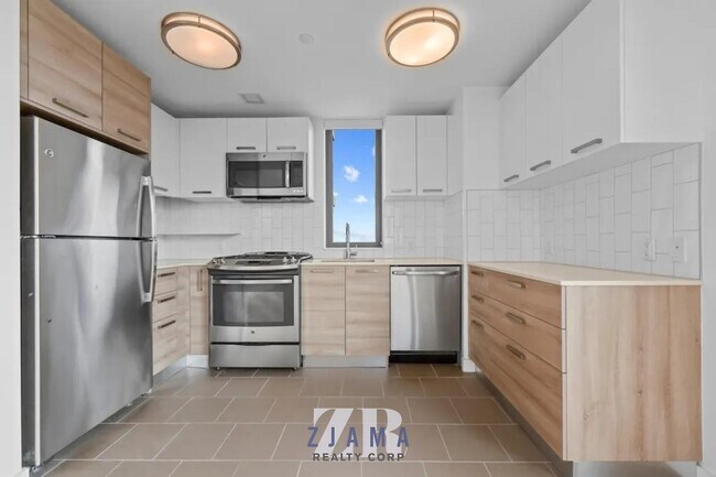 626 Flatbush Ave in Brooklyn, NY - Building Photo - Building Photo