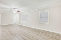 3640 Oregon Trail photo'