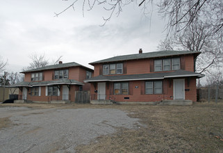 1319 E 6th St in Tulsa, OK - Foto de edificio - Building Photo