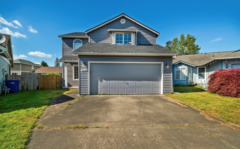 17628 28th Ave NE in Marysville, WA - Building Photo