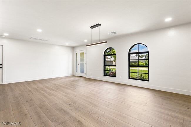 property at 1911 Princess Ct