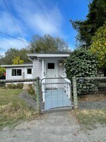 2429 Graham Rd in Bayside, CA - Building Photo