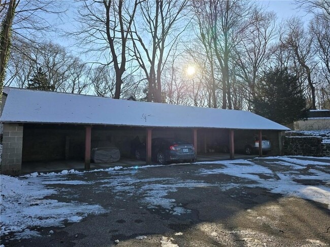 186 Beach St in North Kingstown, RI - Building Photo - Building Photo