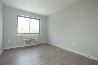 461 Newark Ave in Jersey City, NJ - Building Photo - Building Photo
