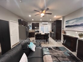 1401 Bragg Rd in Fredericksburg, VA - Building Photo