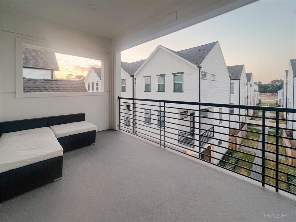 5402 Wheatley St in Houston, TX - Building Photo