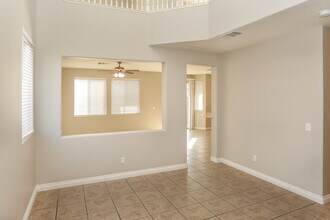 8124 Tilkuni Dr in Las Vegas, NV - Building Photo - Building Photo