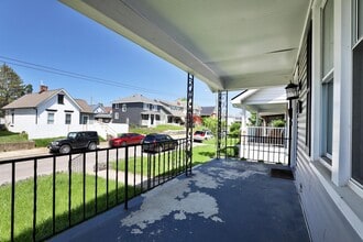 825 Reinhard Ave in Columbus, OH - Building Photo - Building Photo