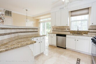 318 Bernard Dr in Morganville, NJ - Building Photo - Building Photo