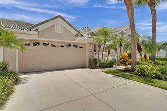 1632 SW Harbour Isles Cir in Port St. Lucie, FL - Building Photo - Building Photo
