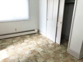 930 S 4th Ave in Wausau, WI - Building Photo - Building Photo