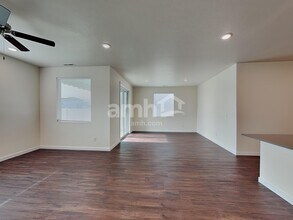 9471 W Bowie Ct in Star, ID - Building Photo - Building Photo