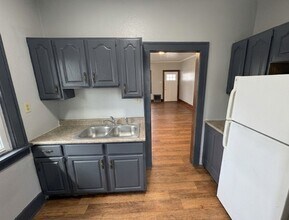 717 Kern St in Waterloo, IA - Building Photo - Building Photo