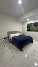 10042 SW 161st Ave in Miami, FL - Building Photo - Building Photo