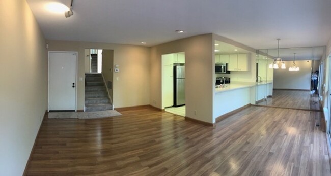 10917 Northridge Square in Cupertino, CA - Building Photo - Building Photo