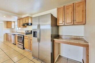 1026 E Bishop Cir in Tempe, AZ - Building Photo - Building Photo